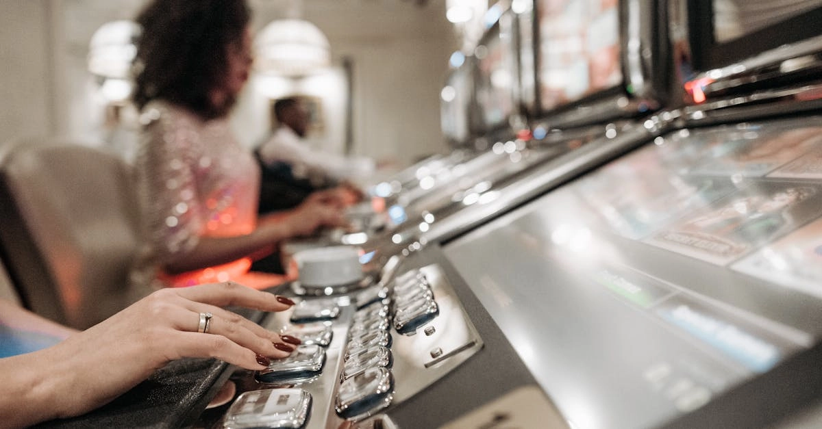 Zeus vs Hades слот с адаптивными механиками и гибким геймплеем